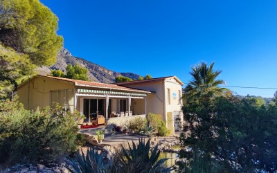 Villa med vakker fjellutsikt i Altea La Vella